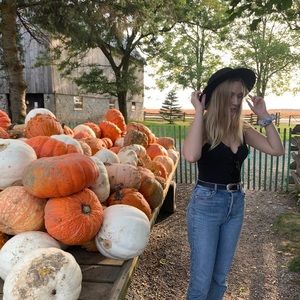 Meet your Posher, Shelby